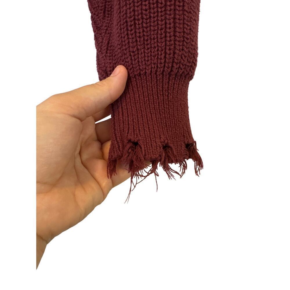 Forever 21 Cropped Distressed Maroon Sweater V Neck Size Small S - Picture 4 of 7